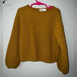 Knit sweater